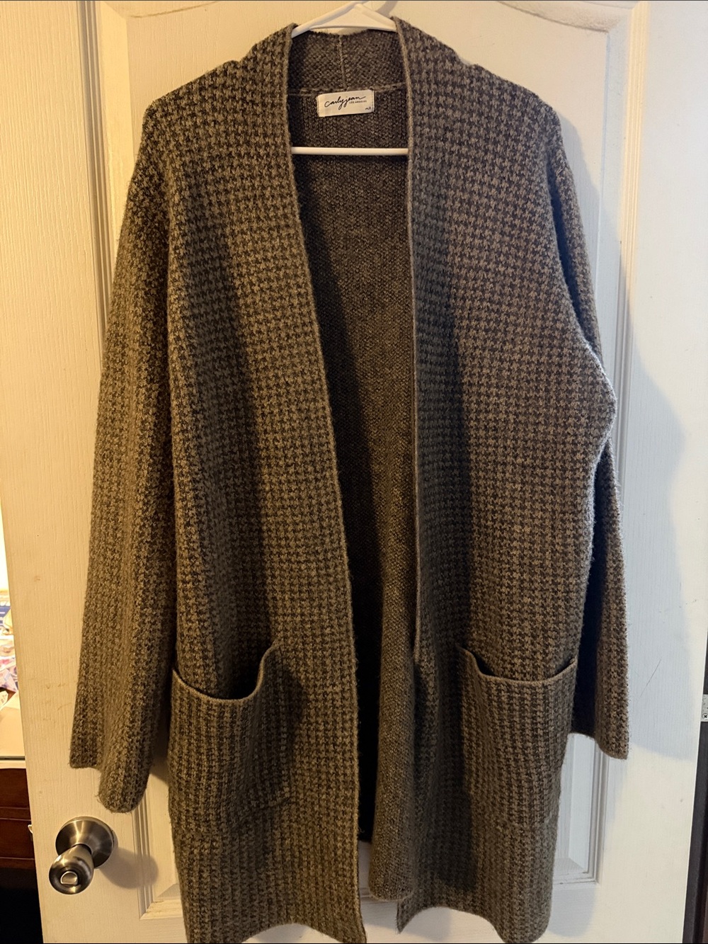 Carly Jean Los Angeles Olive Open-Front Women's Cardigan